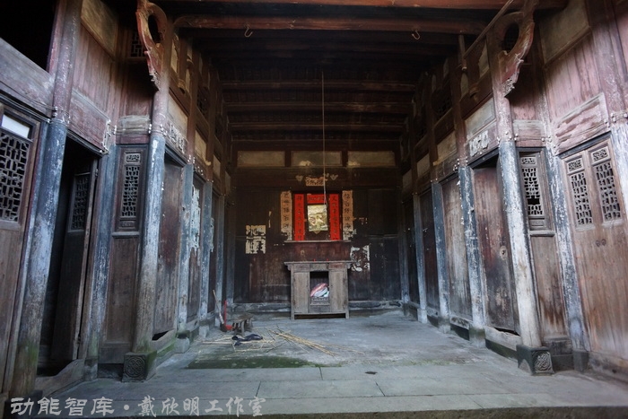 動能智庫－戴欣明工作室走進金溪縣，探索“一座沒有圍牆的古村落博物館”的傳奇曆史——江西撫州市金溪縣在鄉村古村旅遊熱潮麵前，既要深化保護利用，也要避免走入開發誤區