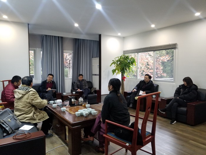 三次結緣景德鎮，2017、2018、2019與景德鎮一起成長——動能智庫-戴欣明工作室戰略定位策劃紀實：買全球陶瓷，賣全球陶瓷