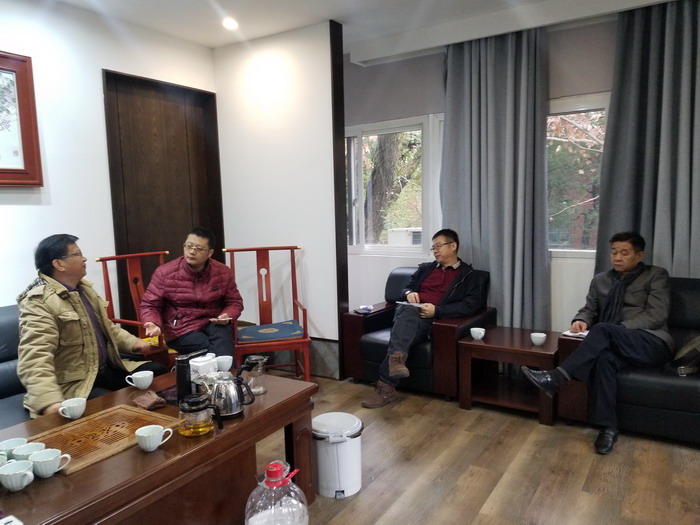 三次結緣景德鎮，2017、2018、2019與景德鎮一起成長——動能智庫-戴欣明工作室戰略定位策劃紀實：買全球陶瓷，賣全球陶瓷