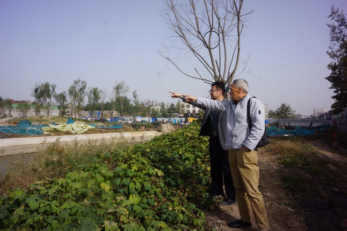 汴河古道、繁塔、宋喜信，踩到了“幾百平方米”真實宋朝的土地，我才知道我們來到了開封   動能智庫-戴欣明工作室開封戰略定位策劃考察汴河古道、汴河紀實