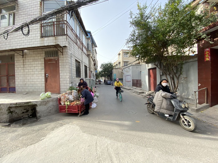 汴河古道、繁塔、宋喜信，踩到了“幾百平方米”真實宋朝的土地，我才知道我們來到了開封   動能智庫-戴欣明工作室開封戰略定位策劃考察汴河古道、汴河紀實