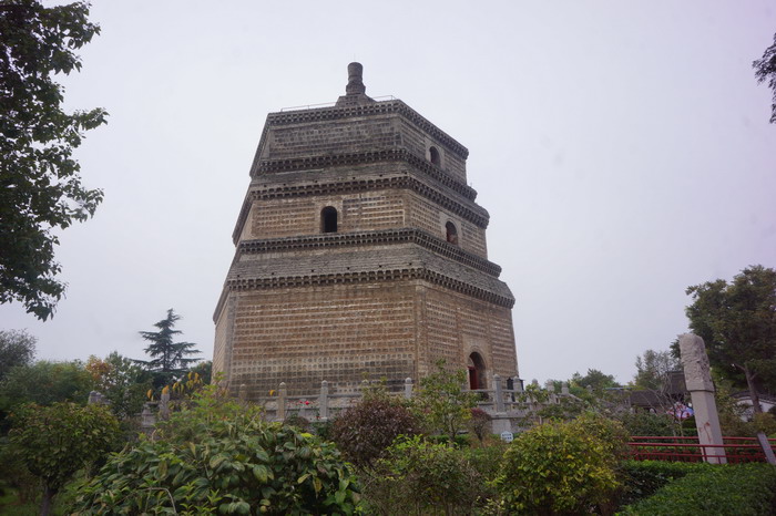 汴河古道、繁塔、宋喜信，踩到了“幾百平方米”真實宋朝的土地，我才知道我們來到了開封   動能智庫-戴欣明工作室開封戰略定位策劃考察汴河古道、汴河紀實