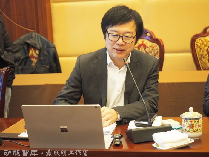 景德鎮戰略新高度 戴欣明工作室案例 習主席景德鎮 景德鎮國家陶新瓷文化傳承創試驗區  對外文化交流新平台 動能智庫  戴欣明工作室 景德鎮重回世界陶瓷中心 產業升級策劃 景德鎮兩地一中心 創新產業升級 產業定位策劃 城市區域規劃設計策劃 產業園規劃策劃運營