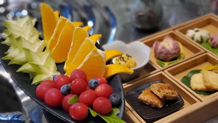 廈門發展四季康養   戴欣明 新媒體學院院長蔡恒兒  動能智庫 戴欣明工作室 蔡恒兒工作室 “大健康”正成為地產轉型風向標 廈門考察了古湖小鎮 漳州建發山外山項目 四季康養定位策劃 商業地產 商業地產定位策劃 商業地產運營 特色小鎮戰略定位 產業園定位策劃 人文商業地產策劃 文旅小鎮策劃定位 鄉村旅遊策劃定位 商業街策劃定位 城市綜合體策劃 古鎮古城策劃定位 文旅項目規劃策劃