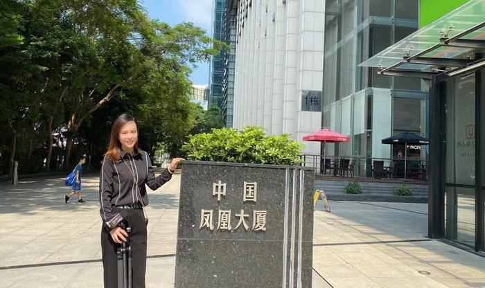 鳳凰衛視專訪戴欣明  中國城市和商業地產管理研究中心主任戴欣明  國際消費中心城市建設試點事宜 中國消費升級迭代 人文四季康養 四季康養小鎮 中國四季康養 南川城市產業升級 動能智庫考察  南川味道 南川油茶 重慶南川城市定位規劃升級 重慶南川沿塘水庫定位策劃  紅色文旅小鎮選址 四季康養產業布局  動能智庫 戴欣明工作室 蔡恒兒工作室 動能智庫孫述新 動能智庫鄧肯 動能智庫王方 動能智庫戴玥 助力鄉村振興 紅色文旅小鎮產業升級及戰略布局紅色文旅小鎮選址 四季康養產業布局  四季康養定位策劃 商業地產 商業地產定 商業地產定位策劃 商業地產運營