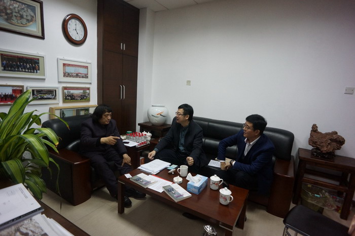 鳳凰衛視專訪戴欣明  中國城市和商業地產管理研究中心主任戴欣明  國際消費中心城市建設試點事宜 中國消費升級迭代 人文四季康養 四季康養小鎮 中國四季康養 南川城市產業升級 動能智庫考察  紅色文旅小鎮定位策劃　南川味道 南川油茶 重慶南川城市定位規劃升級 重慶南川沿塘水庫定位策劃  紅色文旅小鎮選址 四季康養產業布局  動能智庫 戴欣明工作室 蔡恒兒工作室 動能智庫孫述新 動能智庫鄧肯 動能智庫王方 動能智庫戴玥 助力鄉村振興 紅色文旅小鎮產業升級及戰略布局紅色文旅小鎮選址 四季康養產業布局  四季康養定位策劃 商業地產 商