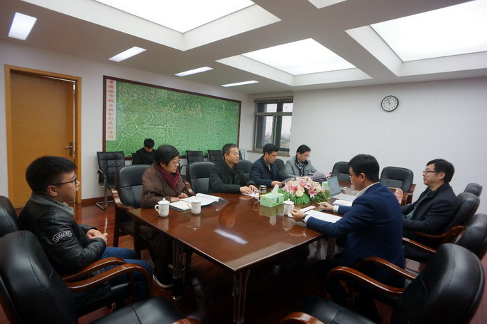 鳳凰衛視專訪戴欣明  中國城市和商業地產管理研究中心主任戴欣明  國際消費中心城市建設試點事宜 中國消費升級迭代 人文四季康養 四季康養小鎮 中國四季康養 南川城市產業升級 動能智庫考察  紅色文旅小鎮定位策劃　南川味道 南川油茶 重慶南川城市定位規劃升級 重慶南川沿塘水庫定位策劃  紅色文旅小鎮選址 四季康養產業布局  動能智庫 戴欣明工作室 蔡恒兒工作室 動能智庫孫述新 動能智庫鄧肯 動能智庫王方 動能智庫戴玥 助力鄉村振興 紅色文旅小鎮產業升級及戰略布局紅色文旅小鎮選址 四季康養產業布局  四季康養定位策劃 商業地產 商