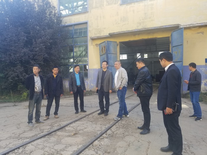 鳳凰衛視專訪戴欣明  中國城市和商業地產管理研究中心主任戴欣明  國際消費中心城市建設試點事宜 中國消費升級迭代 人文四季康養 四季康養小鎮 中國四季康養 南川城市產業升級 動能智庫考察  紅色文旅小鎮定位策劃　南川味道 南川油茶 重慶南川城市定位規劃升級 重慶南川沿塘水庫定位策劃  紅色文旅小鎮選址 四季康養產業布局  動能智庫 戴欣明工作室 蔡恒兒工作室 動能智庫孫述新 動能智庫鄧肯 動能智庫王方 動能智庫戴玥 助力鄉村振興 紅色文旅小鎮產業升級及戰略布局紅色文旅小鎮選址 四季康養產業布局  四季康養定位策劃 商業地產 商