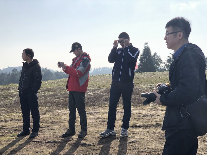 鳳凰衛視專訪戴欣明  中國城市和商業地產管理研究中心主任戴欣明  國際消費中心城市建設試點事宜 中國消費升級迭代 人文四季康養 四季康養小鎮 中國四季康養 南川城市產業升級 動能智庫考察  紅色文旅小鎮定位策劃　南川味道 南川油茶 重慶南川城市定位規劃升級 重慶南川沿塘水庫定位策劃  紅色文旅小鎮選址 四季康養產業布局  動能智庫 戴欣明工作室 蔡恒兒工作室 動能智庫孫述新 動能智庫鄧肯 動能智庫王方 動能智庫戴玥 助力鄉村振興 紅色文旅小鎮產業升級及戰略布局紅色文旅小鎮選址 四季康養產業布局  四季康養