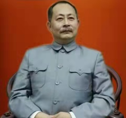 動能智庫校董 前海四季康養管理（深圳）有限公司董事局執行主席 前海動能投資 • 天使投資聯盟 執行主席 動能智庫 • 紅色文旅產業中心 執行主席