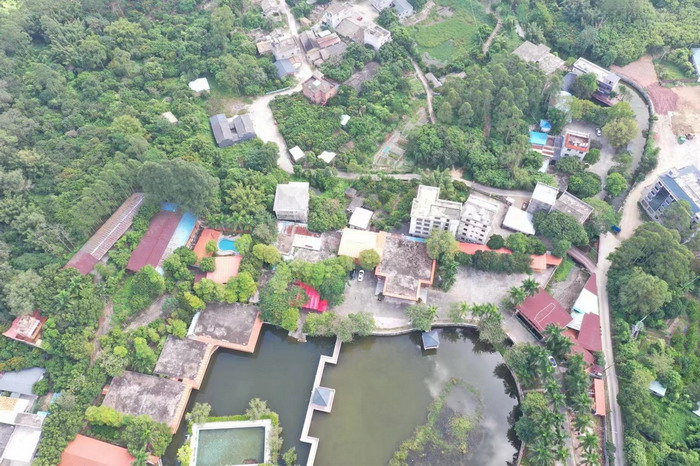 四季康養文旅小鎮羅浮山東麓紀行 動能智庫院長戴欣明 動能智庫·前海四季康養管理（深圳）有限公司董事副總經理李蓬青 動能智庫校董副院長蔡恒兒 人文四季康養 四季康養定位策劃 商業地產 商業地產定位策劃 從“單產業電商” 商業地產運營 動能智庫 戴欣明工作室 蔡恒兒工作室 董事局執行主席羅利春 特色小鎮戰略定位 產業園定位策劃 人文商業地產策劃 文旅小鎮策劃定位 鄉村旅遊策劃定位 商業街策劃定位 城市綜合體策劃 紅色文旅小鎮係統 四季康養小鎮係統 動能智庫 戴欣明工作室 蔡恒兒工作室 前海四季康養管理 古鎮古