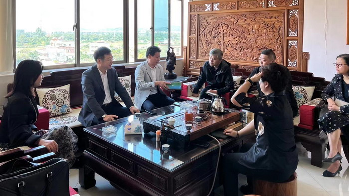 四季康養文旅小鎮惠州多個項目簽約　惠州五邦集團　酒肆街 動能智庫蔡恒兒 動能智庫李蓬青 動能智庫鄧肯 海水康養五邦集團董事長華明有  四季康養·歡樂上河 四季康養·上河行旅 單產業電商模式 動能智庫院長戴欣明 四季康養·貴山行旅 羅浮山茶葉 四季康養文旅小鎮戰略框架協議簽約 前海四季康養管理（深圳）有限公司 人文四季康養 四季康養定位策劃 商業地產 商業地產定位策劃 商業地產運營 動能智庫 戴欣明工作室 蔡恒兒工作室 董事局執行主席羅利春 特色小鎮戰略定位 產業園定位策劃 人文商業地產策劃 文旅小鎮策劃定