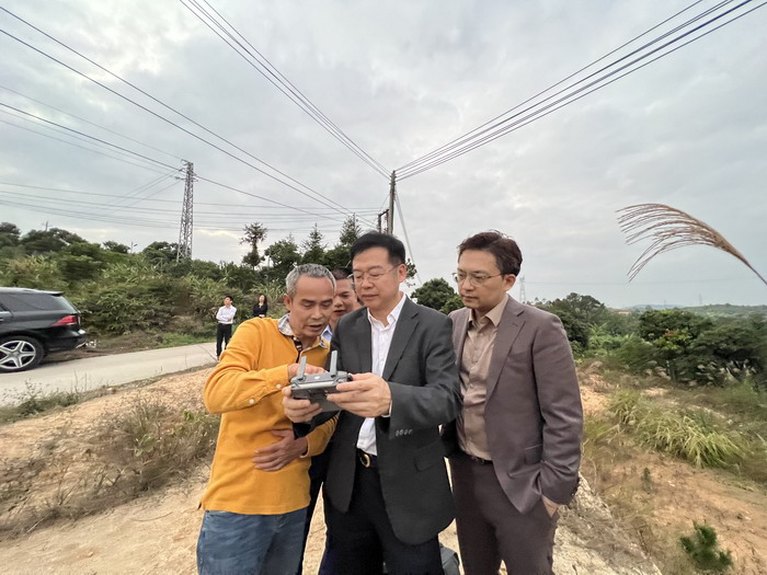 四季康養文旅小鎮惠州多個項目簽約　惠州五邦集團　酒肆街 動能智庫蔡恒兒 動能智庫李蓬青 動能智庫鄧肯 海水康養五邦集團董事長華明有  四季康養·歡樂上河 四季康養·上河行旅 單產業電商模式 動能智庫院長戴欣明 四季康養·貴山行旅 羅浮山茶葉 四季康養文旅小鎮戰略框架協議簽約 前海四季康養管理（深圳）有限公司 人文四季康養 四季康養定位策劃 商業地產 商業地產定位策劃 商業地產運營 動能智庫 戴欣明工作室 蔡恒兒工作室 董事局執行主席羅利春 特色小鎮戰略定位 產業園定位策劃 人文商業地產策劃 文旅小鎮策劃定