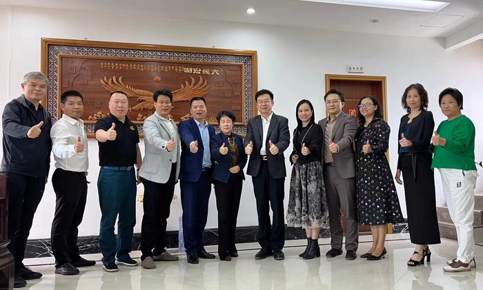 恒兒茶 恒兒的茶 茶產業升級 四季康養文旅小鎮惠州多個項目簽約　惠州五邦集團　酒肆街 動能智庫蔡恒兒 動能智庫李蓬青 動能智庫鄧肯 海水康養五邦集團董事長華明有  四季康養·歡樂上河 四季康養·上河行旅 單產業電商模式 動能智庫院長戴欣明 四季康養·貴山行旅 羅浮山茶葉 四季康養文旅小鎮戰略框架協議簽約 前海四季康養管理（深圳）有限公司 人文四季康養 四季康養定位策劃 商業地產 商業地產定位策劃 商業地產運營 動能智庫 戴欣明工作室 蔡恒兒工作室 董事局執行主席羅利春 特色小鎮戰略定位 產業園定位策劃 人文商業地產策劃 文旅小鎮策劃定