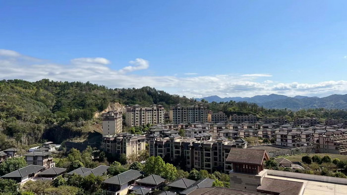 酒肆街品牌管理（深圳）有限公司 酒肆街小酒館 潮客小鎮 柏塘山茶酒肆合 茶產業電商模式再造 鹿湖溫泉似聖水 順縣留隍鎮 恒兒茶 恒兒的茶 酒肆街 酒肆街小酒館 酒肆街啤酒 酒世界紮啤 酒肆街精釀 四季酒肆 大健康 鄉村振興 多產業振興 高質量發展 人才振興 特色文旅小鎮 城市更新  新媒體 產業電商 四季康養產業  紅色文旅  非遺傳承 共同富裕 動能智庫 戴欣明 五邦集團  華明有 貴山行旅 上河行旅 歡樂上河 海水康養 酒肆街 四季康養特色文旅小鎮 單產業電商模式打造羅浮山茶產業 四季康養特色文旅小鎮 惠州籌建處揭牌儀 大灣區惠州的大健康產業升級