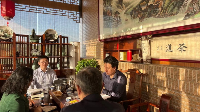 惠州佳兆業廣場海倫司小酒吧 惠州博羅柏塘鎮 羅浮山 汴河書院 酒肆夜話 開封城市升級 開封商業產業定位策劃 佛山歡樂上河 佛山酒肆街 動能智庫校董溫宗盛 數字新奧萊文穀總部 CTDU中旅聯 全國跨界融合產業創新聯合體 動能智庫 奧特萊斯·新奧萊 大健康 共同富裕 數字奧萊　酒肆街品牌管理（深圳）有限公司 酒肆街小酒館  中國特色文旅小鎮商業街鎮特許經營第一人戴欣明 中國特許經營第一人劉文獻 四季康養文旅小鎮惠州多個項目簽約　黃華錦 國際品牌商業街　數字生活體驗中心　數字康養體驗中心　江邊輕奢酒店　奢侈