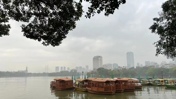 蘇東坡祝枝山在惠州的遺跡 動能智庫·酒肆街品牌管理（深圳）有限公司惠州紀行 惠州西湖人文情懷　深圳的城中村 嶺南山重創四季 酒肆濁酒鼓樂席 柏塘山茶酒肆合 茶產業電商模式再造 上河行旅 惠州柏塘拾裏茶香品龍頭壹號 鹿湖溫泉似聖水 順縣留隍鎮 恒兒茶 恒兒的茶 酒肆街 酒肆街小酒館 酒肆街啤酒 酒世界紮啤 酒肆街精釀 四季酒肆 大健康 鄉村振興 多產業振興 高質量發展 人才振興 特色文旅小鎮 城市更新  新媒體 產業電商 四季康養產業  紅色文旅  非遺傳承 共同富裕 動能智庫 戴欣明 五邦集團  華明有 貴山行旅 上河行旅 歡樂上