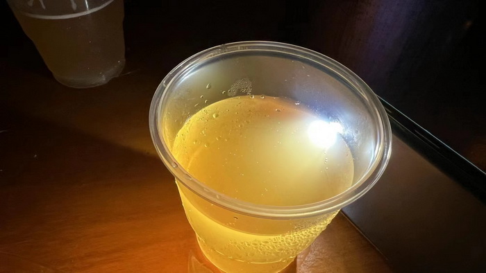 惠州酒肆 啤酒鬥趣 四季康養產業落地惠州  前海四季康養管理（深圳）有限公司 《貴山行旅》 《上河行旅》 《歡樂上河》 【酒肆街】 項目例行會議及產業投資洽談  動能智庫·酒肆街品牌管理（深圳）有限公司惠州紀行 惠州西湖人文情懷　深圳的城中村 嶺南山重創四季 酒肆濁酒鼓樂席 柏塘山茶酒肆合 茶產業電商模式再造 上河行旅 惠州柏塘拾裏茶香品龍頭壹號 鹿湖溫泉似聖水 順縣留隍鎮 恒兒茶 恒兒的茶 酒肆街 酒肆街小酒館 酒肆街啤酒 酒世界紮啤 酒肆街精釀 四季酒肆 大健康 鄉村振興 多產業振興 高質量發展 人才振興 特色文旅小鎮