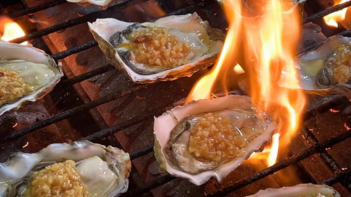 旅居康養小鎮 大灣區落地酒肆街 酒肆街小酒館項目係統概要 【酒肆街】品牌概況 酒吧街 商業街 人文商業 酒肆街消費模式 國潮產業 四季康養產業落地惠州  前海四季康養管理（深圳）有限公司 《貴山行旅》 《上河行旅》 《歡樂上河》 【酒肆街】 項目例行會議及產業投資洽談  動能智庫·酒肆街品牌管理（深圳）有限公司 戴欣明工作室 蔡恒兒工作室 動能智庫 茶產業電商模式再造 上河行旅 恒兒茶 恒兒的茶 酒肆街 酒肆街小酒館 酒肆街啤酒 酒世界紮啤 酒肆街精釀 四季酒肆 大健康 鄉村振興 多產業振興 高質量發展