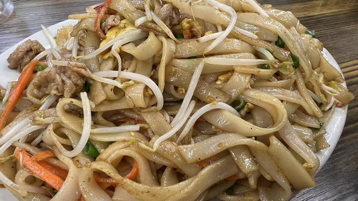 旅居康養小鎮 大灣區落地酒肆街 酒肆街小酒館項目係統概要 【酒肆街】品牌概況 酒吧街 商業街 人文商業 酒肆街消費模式 國潮產業 四季康養產業落地惠州  前海四季康養管理（深圳）有限公司 《貴山行旅》 《上河行旅》 《歡樂上河》 【酒肆街】 項目例行會議及產業投資洽談  動能智庫·酒肆街品牌管理（深圳）有限公司 戴欣明工作室 蔡恒兒工作室 動能智庫 茶產業電商模式再造 上河行旅 恒兒茶 恒兒的茶 酒肆街 酒肆街小酒館 酒肆街啤酒 酒世界紮啤 酒肆街精釀 四季酒肆 大健康 鄉村振興 多產業振興 高質量發展