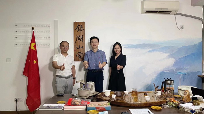 乾豐鎮十二裏天涯 汴河書院 乾豐山穀十二裏 冷沙泉水乾豐茶 高山雲霧 永隆山麓上河來 冷沙泉水 南川乾豐鎮茶產業升級 前海四季康養管理（深圳）有限公司南川紀行 前海四季康養管理（深圳）有限公司總經理戴欣明兼首席戰略策劃 副總經理蔡恒兒一行在南川區城市投資集團對永隆山 《永隆上河》   四季康養南川緣  南川東街改造升級 南川區城市定位策劃 動能智庫，戴欣明工作室，深圳市前海動能投資有限公司戰略定位策劃的項目 《永隆上河》在重慶南川區金佛山麓永隆山上落地 永隆山上譜新曲 紅色文旅小鎮合作三合一模式 風過南川