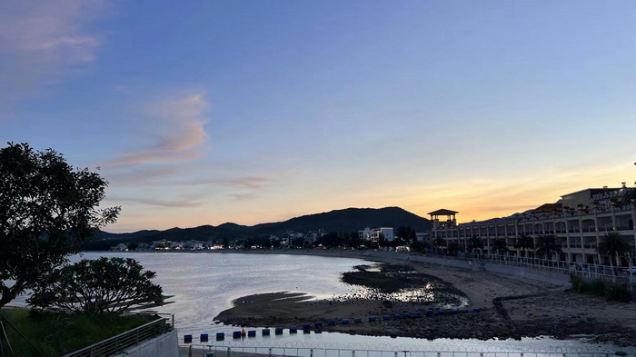 海水康養 東街草市 酒肆街，酒肆街小酒館定位 年輕人的社交圈 深圳酒肆街鎮  汴河書院 酒肆街·深圳簽約儀式 【酒肆街】團隊簽約羅湖水貝珠寶大廈 歡樂上河之【酒肆街】 酒肆深圳旗艦 紅色文旅小鎮 四季康養 鄉村振興 酒肆街 茶肆街 新媒體 文旅產業汕尾紅海灣 地產圓桌派 全球酒吧源酒肆 酒肆街小酒館 久康元酒 本草精釀 百師醫穀 四季康養落地重慶南川區 茶肆街 冷沙泉水乾豐茶 高山雲霧 永隆山麓上河來 冷沙泉水 南川乾豐鎮茶產業升級 前海四季康養管理（深圳）有限公司南川紀行 前海四季康養管理（深圳）有限公司總經理戴