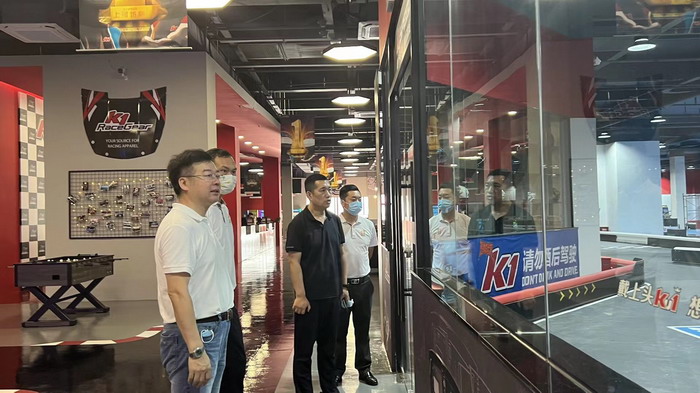 上河坊酒肆街店 海水康養 東街草市 酒肆街，酒肆街小酒館定位 年輕人的社交圈 深圳酒肆街鎮  汴河書院 酒肆街·深圳簽約儀式 【酒肆街】團隊簽約羅湖水貝珠寶大廈 歡樂上河之【酒肆街】 酒肆深圳旗艦 紅色文旅小鎮 四季康養 鄉村振興 酒肆街 茶肆街 新媒體 文旅產業汕尾紅海灣 地產圓桌派 全球酒吧源酒肆 酒肆街小酒館 久康元酒 本草精釀 百師醫穀 四季康養落地重慶南川區 茶肆街 冷沙泉水乾豐茶 高山雲霧 永隆山麓上河來 冷沙泉水 南川乾豐鎮茶產業升級 前海四季康養管理（深圳）有限公司南川紀行 前海四季康養管