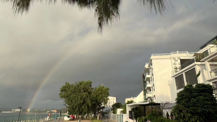 東街草市 酒肆街，酒肆街小酒館定位 年輕人的社交圈 深圳酒肆街鎮  汴河書院 酒肆街·深圳簽約儀式 【酒肆街】團隊簽約羅湖水貝珠寶大廈 歡樂上河之【酒肆街】 酒肆深圳旗艦 紅色文旅小鎮 四季康養 鄉村振興 酒肆街 茶肆街 新媒體 文旅產業汕尾紅海灣 地產圓桌派 全球酒吧源酒肆 酒肆街小酒館 久康元酒 本草精釀 百師醫穀 四季康養落地重慶南川區 茶肆街 冷沙泉水乾豐茶 高山雲霧 永隆山麓上河來 冷沙泉水 南川乾豐鎮茶產業升級 前海四季康養管理（深圳）有限公司南川紀行 前海四季康養管理（深圳）有限公司總經理戴