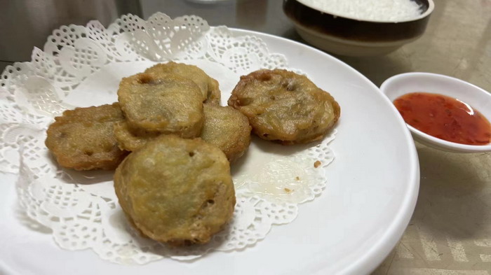 東街草市 酒肆街，酒肆街小酒館定位 年輕人的社交圈 深圳酒肆街鎮  汴河書院 酒肆街·深圳簽約儀式 【酒肆街】團隊簽約羅湖水貝珠寶大廈 歡樂上河之【酒肆街】 酒肆深圳旗艦 紅色文旅小鎮 四季康養 鄉村振興 酒肆街 茶肆街 新媒體 文旅產業汕尾紅海灣 地產圓桌派 全球酒吧源酒肆 酒肆街小酒館 久康元酒 本草精釀 百師醫穀 四季康養落地重慶南川區 茶肆街 冷沙泉水乾豐茶 高山雲霧 永隆山麓上河來 冷沙泉水 南川乾豐鎮茶產業升級 前海四季康養管理（深圳）有限公司南川紀行 前海四季康養管理（深圳）有限公司總經理戴